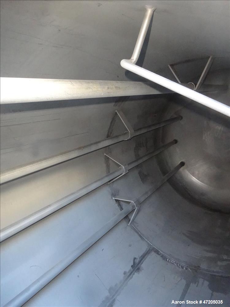 Unused- Harris Thermal Transfer Products Pressure Tank, Approximately 2,750 Gallon, 304L Stainless Steel, Vertical. 72" Diameter x 144" straight side. Elliptical top and bottom heads. Internal rated ...