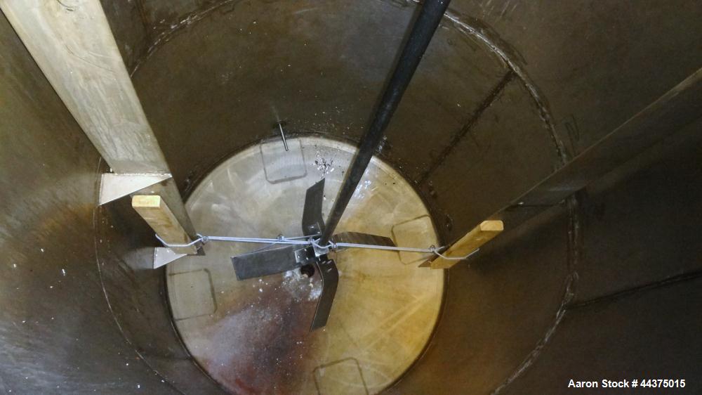 Used Imperial Steel Tank, 1200 Gallon, 316 Stainless Steel, Vertical. Approximate 60" diameter x 96" straight side, dished top and bottom. Top entering ProQuip agitator, no model or serial#. Approxim...
