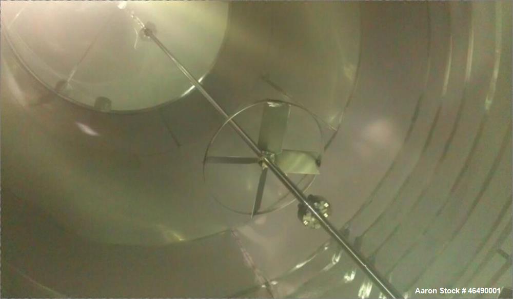 Used J.V. Northwest Tank, 4500 Gallon, 304 Stainless Steel, Vertical.