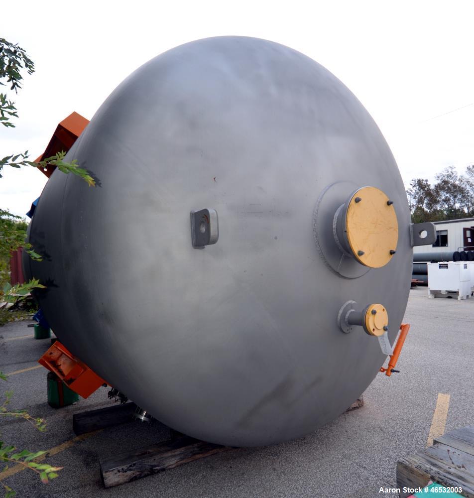 Unused- Graver Water Systems Approximate 4000 Gallon Mixed Bed Vessel Ion Exchange Column Tank. Manufactured by Kennedy Tank, 304/304L stainless steel, vertical. 120" Diameter x 60" straight side, 2:...