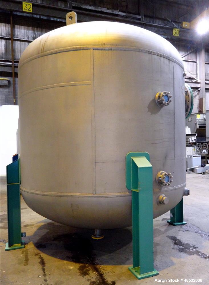 Unused- Graver Water Systems Approximate 4700 Gallon Cation Vessel Ion Exchange Column Tank. Manufactured by Kennedy Tank, 3...