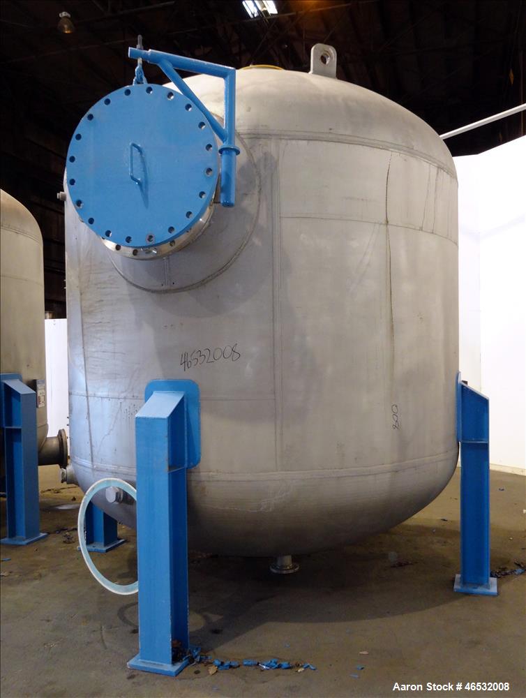 Unused- Graver Water Systems Approximate 4700 Gallon Cation Vessel Ion Exchange Column Tank. Manufactured by Kennedy Tank, 316/316L stainless steel, vertical. 120" Diameter x 76" straight side, 2:1 e...