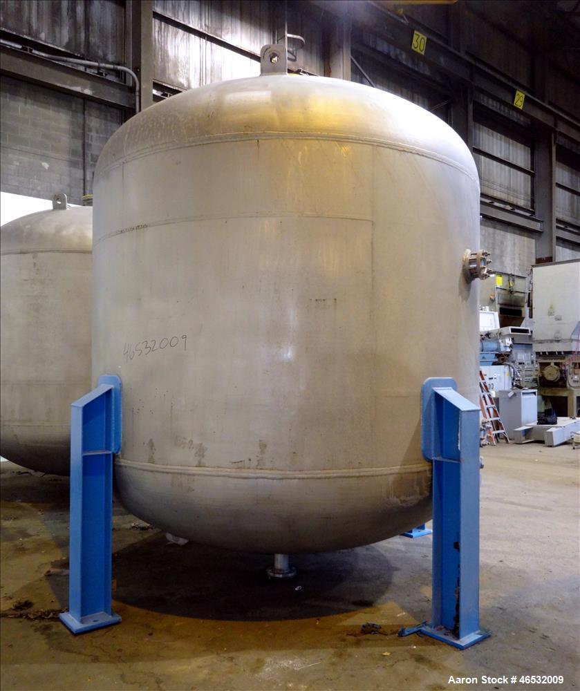 Unused- Graver Water Systems Approximate 4700 Gallon Cation Vessel Ion Exchange Column Tank. Manufactured by Kennedy Tank, 316/316L stainless steel, vertical. 120" Diameter x 76" straight side, 2:1 e...
