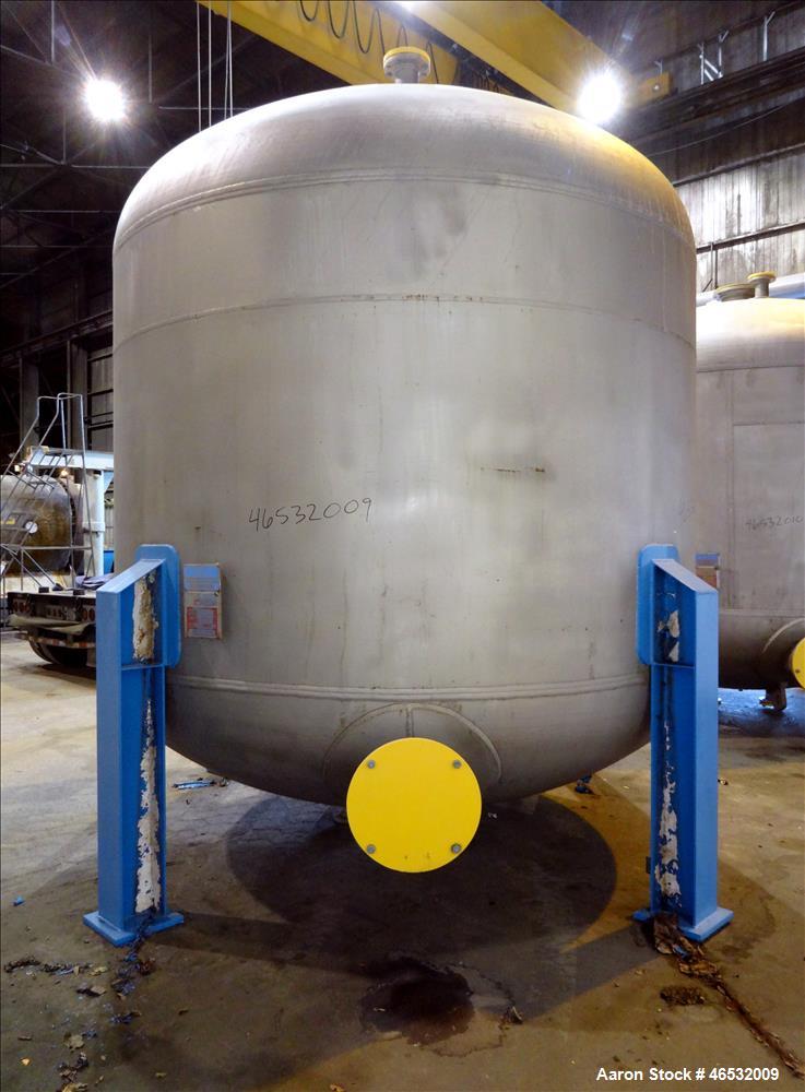 Unused- Graver Water Systems Approximate 4700 Gallon Cation Vessel Ion Exchange Column Tank. Manufactured by Kennedy Tank, 316/316L stainless steel, vertical. 120" Diameter x 76" straight side, 2:1 e...