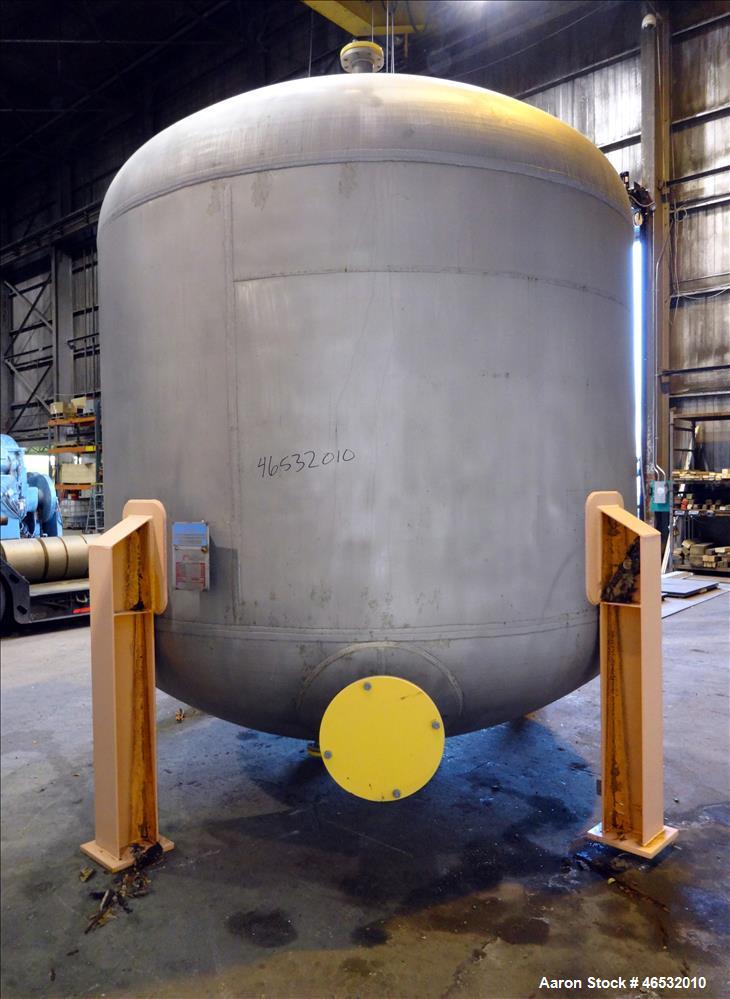 Unused- Graver Water Systems Approximate 4700 Gallon Cation Vessel Ion Exchange Column Tank. Manufactured by Kennedy Tank, 316/316L stainless steel, vertical. 120" Diameter x 76" straight side, 2:1 e...