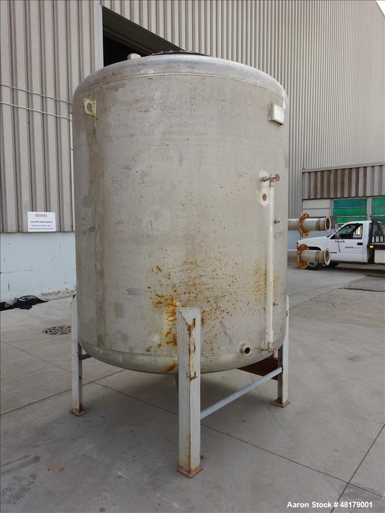Used Komline-Sanderson Tank, Approximate 1500 Gallon, 316 Stainless Steel, Vert