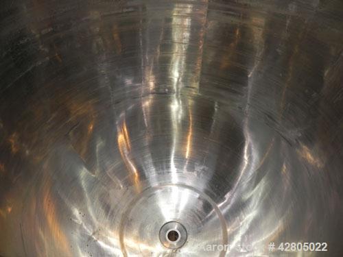 Used Lee Industries Kettle, 1,000 Gallon, Model 1000D12T, 316 Stainless Steel, Vertical. 72” Diameter x 74’’ deep, open top no cover. 44’’ Sidewall section, and hemispherical bottom has a 304 stainle...