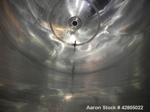 Used Lee Industries Kettle, 1,000 Gallon, Model 1000D12T, 316 Stainless Steel, Vertical. 72” Diameter x 74’’ deep, open top no cover. 44’’ Sidewall section, and hemispherical bottom has a 304 stainle...