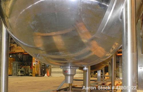 Used Lee Industries Kettle, 1,000 Gallon, Model 1000D12T, 316 Stainless Steel, Vertical. 72” Diameter x 74’’ deep, open top no cover. 44’’ Sidewall section, and hemispherical bottom has a 304 stainle...