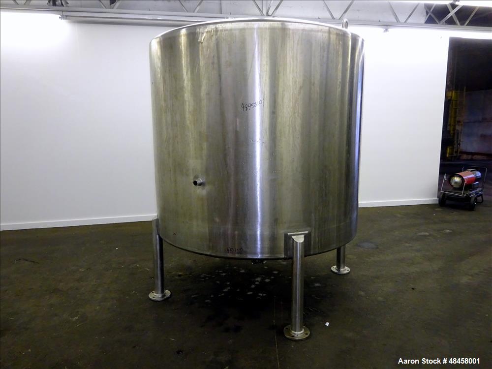 Used Lee Industries Tank, 1000 Gallon 316 Stainless Steel, Vertical.