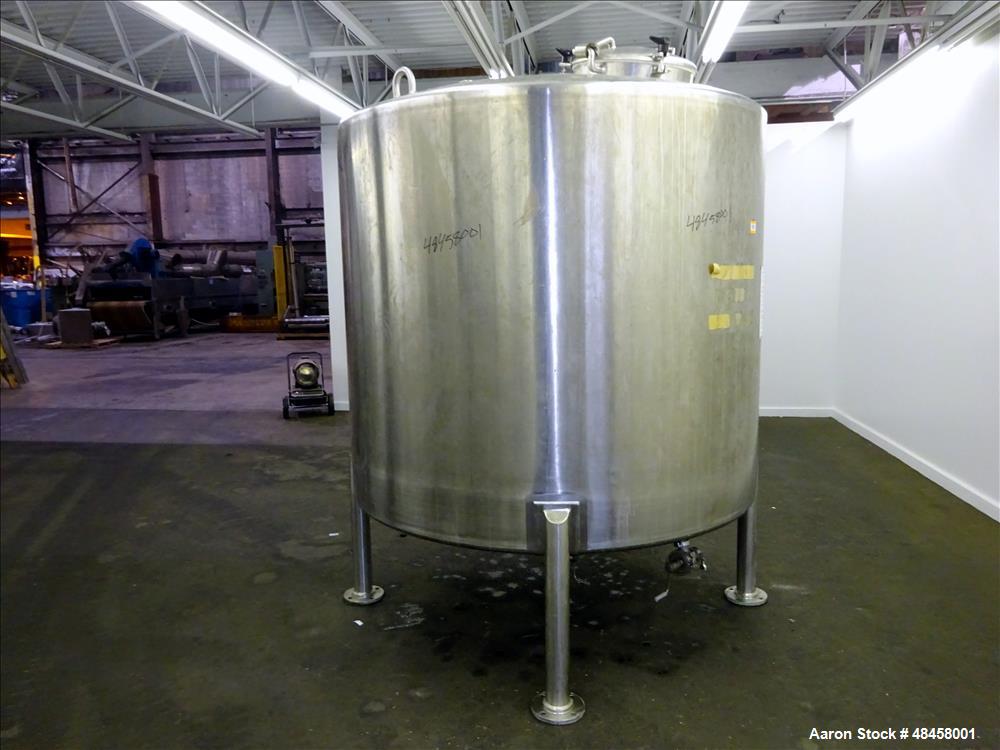 Used Lee Industries Tank, 1000 Gallon 316 Stainless Steel, Vertical.