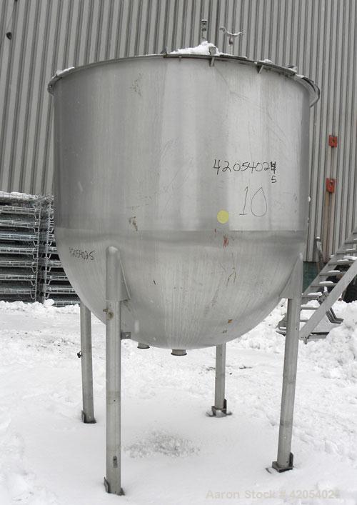 Used Lee Metal Products Tank, 1000 Gallon, Model 1000A, 316 Stainless Steel, Vertical. 72" diameter x 72" deep. Open top 1/3 hinged cover, hemispherical bottom.(2) 3" off center bottom outlets, (1) 4...