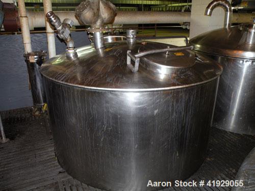 Used Lee Metal Products Tank, 1500 Gallon, 316 Stainless Steel, Vertical. 76" Diameter x 56" straight side. 304 stainless steel dished top, hemisperical bottom. Approximate 92" overall depth. Opening...