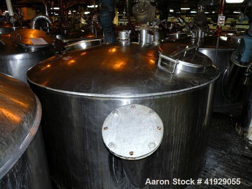 Used Lee Metal Products Tank, 1500 Gallon, 316 Stainless Steel, Vertical. 76" Diameter x 56" straight side. 304 stainless steel dished top, hemisperical bottom. Approximate 92" overall depth. Opening...
