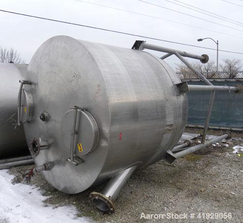 Used Lee Metal Products Tank, 1500 Gallon, 316 Stainless Steel, Vertical. 76" diameter x 56" straight side. Dished 304 stainless steel top head, hemisperical bottom. Approximate 92" overall depth. To...