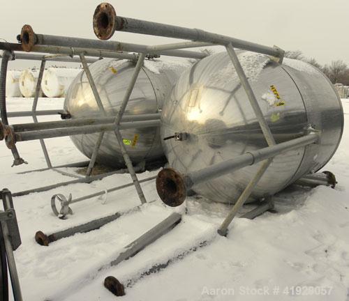 Used Lee Metal Products Tank, 1500 Gallon, 316 Stainless Steel, Vertical. 76" diameter x 56" straight side. Dished 304 stainless steel top head, hemisperical bottom. Approximate 92" overall depth. To...
