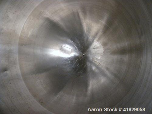 Used Lee Metal Products Tank, 1500 Gallon, 316 Stainless Steel, Vertical. 76" diameter x 56" straight side. Dished 304 stainless steel top head, hemisperical bottom. Approximate 92" overall depth. To...