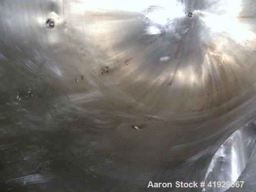 Used Lee Metal Products Tank, 1500 Gallon, 316 stainless steel, vertical. 76" diameter x 56" straight side. Dished 304 stainless steel top head, hemisperical bottom. Approximate 92" overall depth. Op...