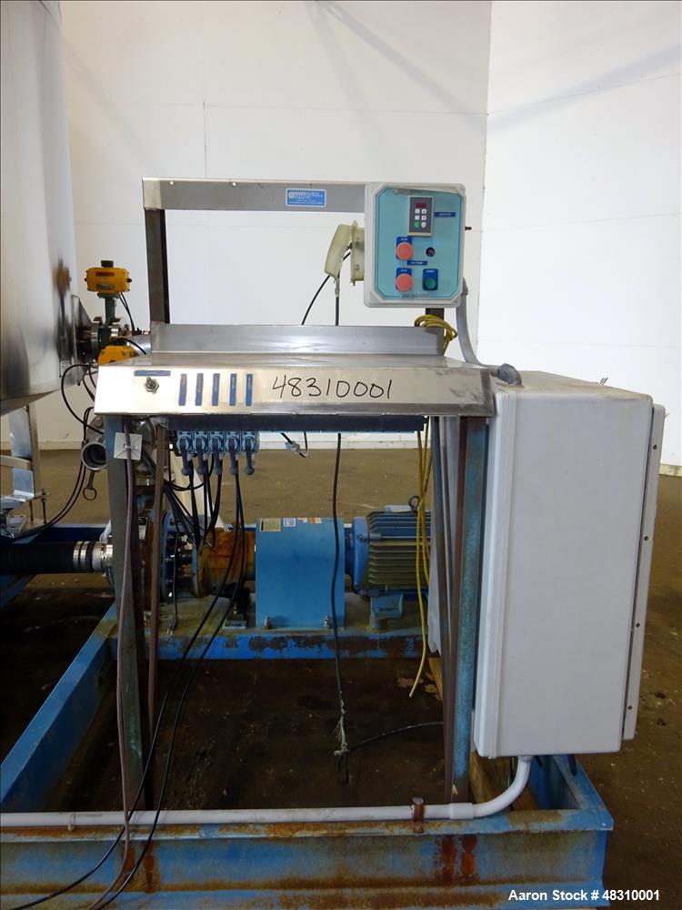 Used Murray Equipment Inc. Model MVP-10, 10 Ton Mixer.  2,500 Gallon, 96" diameter.   10 ga. 304 stainless steel cone bottom mix tank, mounted on mild steel frame. Tank has four 8" stainless baffles,...