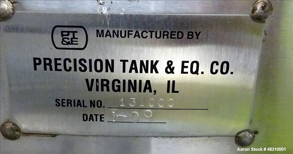 Used Murray Equipment Inc. Model MVP-10, 10 Ton Mixer.  2,500 Gallon, 96" diameter.   10 ga. 304 stainless steel cone bottom mix tank, mounted on mild steel frame. Tank has four 8" stainless baffles,...