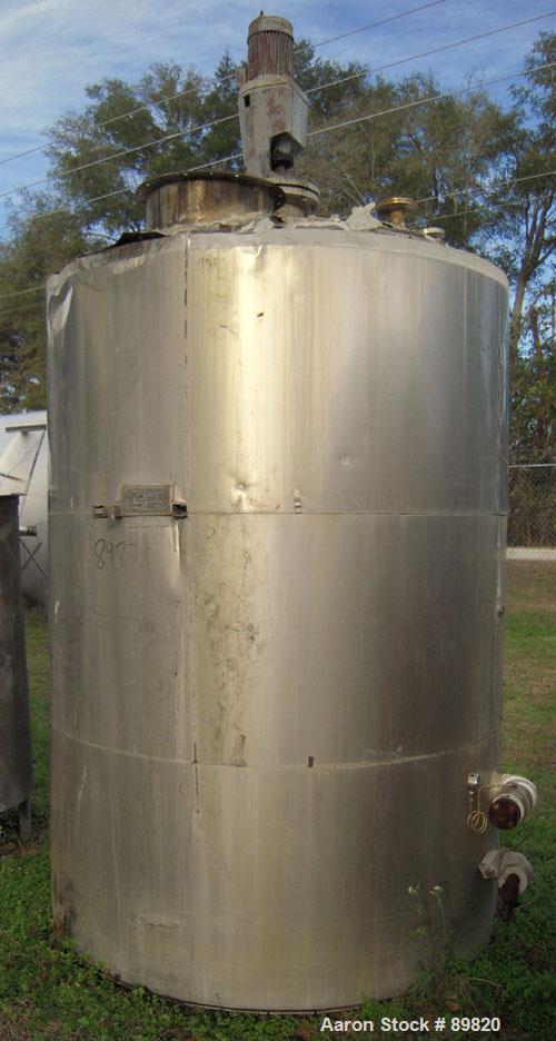 USED: Metal Equipment Company Tank, approximately 1,700 Gallons, Stainless Steel, Vertical, Insulated.  Approximate 78" diameter x 96" straight side.  Dish top, flat bottom.  Top mounted approximate ...