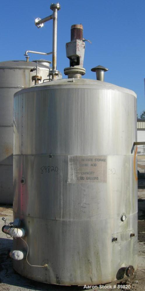 USED: Metal Equipment Company Tank, approximately 1,700 Gallons, Stainless Steel, Vertical, Insulated.  Approximate 78" diameter x 96" straight side.  Dish top, flat bottom.  Top mounted approximate ...