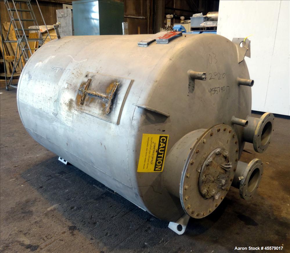 Unused Modern Welding Company Tank, 1000 Gallon,