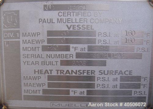 Unused- Mueller Pressure Tank, 2,500 Gallon, Model "F", 304L Stainless steel, Vertical. 90" diameter x 79" straight side, 2:1 elliptical top and bottom. Internal rated 30 psi at 160 deg.f., and -20 d...