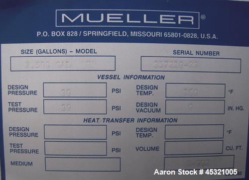 Unused- Mueller Pressure Tank, 2,500 Gallon, Model "F", 304L stainless steel, vertical. 90" Diameter x 79" straight side, 2:1 elliptical top and bottom. Internal rated 30 psi at 160 degrees F and -20...