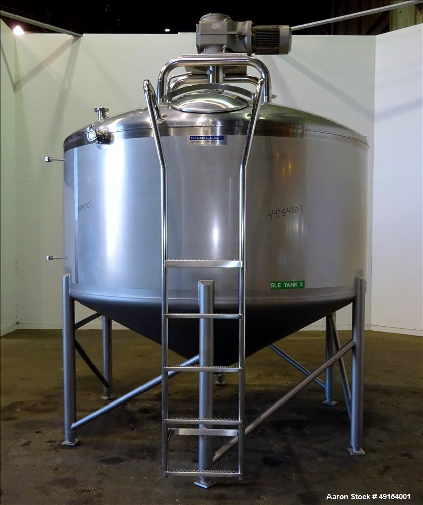 Used Mueller Mix Tank, 1,500 Gallon, Model F, 304 Stainless Steel, Vertical