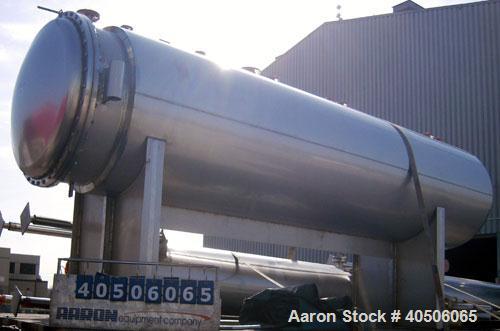 Unused- Mueller Coalescer Pressure Tank, 1600 Gallon, Model "H", 304L stainless steel, horizontal. 48" diameter x 204" straight side, (1) dished bolt on end with davit arm, (1) dished end. Internal r...