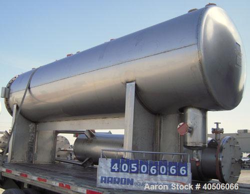 Unused- Mueller Coalescer Pressure Tank, 1600 Gallon, Model "H", 304L stainless steel, horizontal. 48" diameter x 204" straight side, (1) dished bolt on end with davit arm, (1) dished end. Internal r...