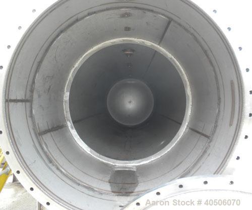 Unused- Mueller Coalescer Pressure Tank, 1600 Gallon, Model "H", 304L atainless steel, horizontal. 48" diameter x 204" straight side, (1) dished bolt on end with davit arm, (1) dished end. Internal r...