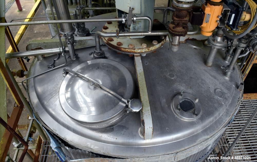 Used Mueller Jacketed Mix Tank, Approximate 1500 Gallon,