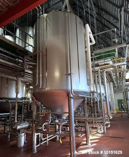 Mueller 4,150 Gallon Stainless Steel Fermentation Tank – Jacketed Vessel