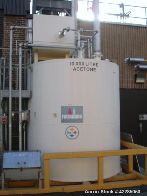 Used Solvent Recovery Tank, 10,000 Liter (2,642 Gallon), Stainless Steel. Double wall, approximately 96" diameter x 102" straight side. Flat top and bottom. Includes a pump and controls. Price includ...