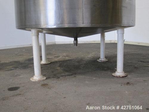 Previous owned - Tank, 1500 Gallon, 304 Stainless Steel, Vertical. 75-1/2" Diameter x 72" straight side, dished top, coned b...