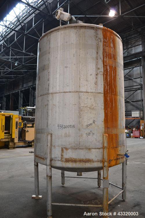 Used Tank, 1900 Gallon, 316 Stainless Steel, Vertical. Approximate 76” diameter x 92” straight side, dished top and bottom. Fixed stainless steel agitator mount with a UET agitator, model XCEL-6, out...