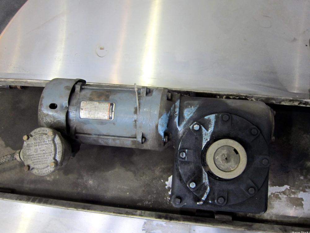 Used Tank, 1100 Gallon, 304 Stainless Steel, Vertical. Approximately 68” diameter x 70” straight side, flat top with (2) 1/3 hinged covers, coned bottom. Fixed stainless steel agitator bridge. Approx...