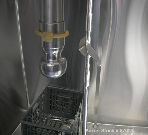 Used 3 Compartment Tank, 1,500 total gallons, 304 stainless steel, horizontal. Each compartment has an approximate 500 gallon capacity. Compartments are 76" front to back, 47" left to right, and appr...
