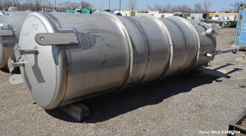 Unused- Northland Stainless Pressure Tank, 1720 Gallons, 304 Stainless Steel. 54" Diameter x 168" straight side, dished top and bottom.  Internal rated full vacuum/54 psi at -20 to 250 degrees F. Ope...