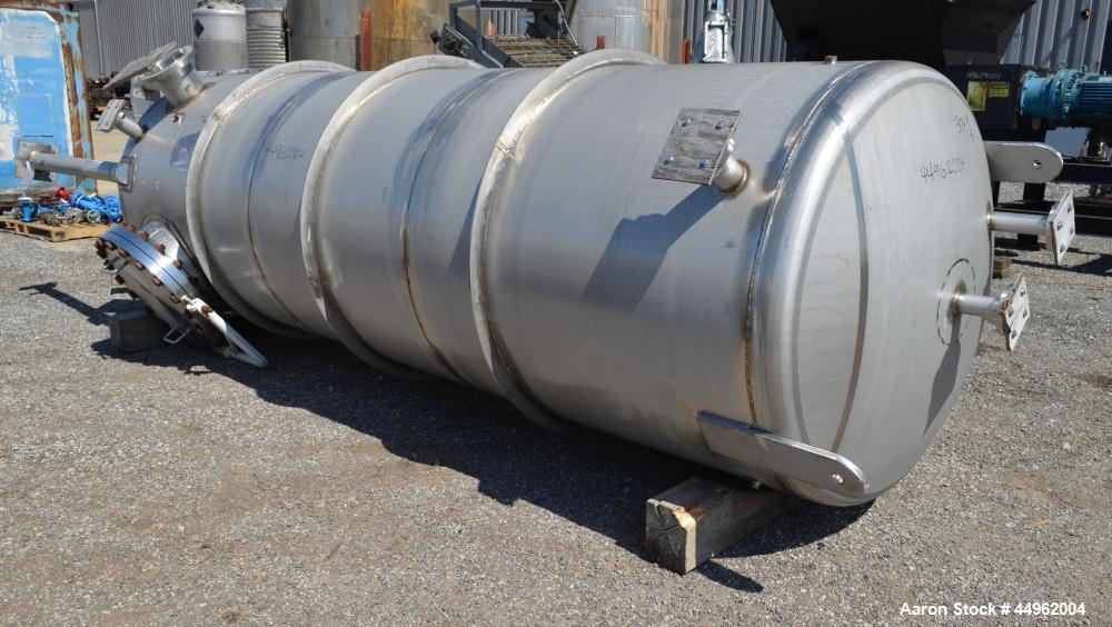 Unused- Northland Stainless Pressure Tank, 1720 Gallons, 304 Stainless Steel. 54" Diameter x 168" straight side, dished top and bottom.  Internal rated full vacuum/54 psi at -20 to 250 degrees F. Ope...