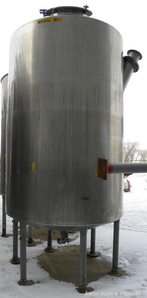 Used Norwalk Tank, 2000 Gallon, 316 Stainless Steel, Vertical. 76" diameter x 106" straight side, dished top and bottom. Top side wall entering angled Lightnin agitator, model N33G-300. 1-1/2" diamet...