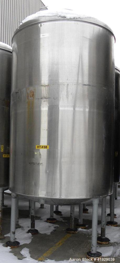 Used Norwalk Tank, 2000 Gallon, 316 stainless steel, vertical. 76" diameter x 108" straight side, dished 304 stainless steel top head, dished bottom. (1) Spray ball. Openings: top (2) 3-1/2", 4" tri-...