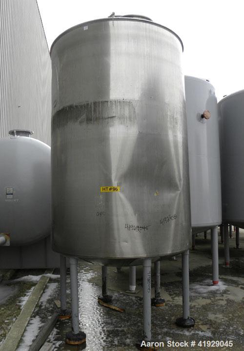 Used Norwalk Tank, 2000 Gallon, 316 Stainless Steel, Vertical. 76" Diameter x 108" straight side, dished 304 stainless steel top head, dished bottom. (1) Spray ball. Openings: top (2) 3-1/2", 4" tri-...