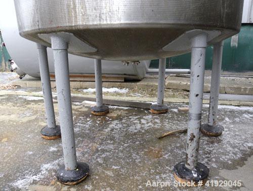Used Norwalk Tank, 2000 Gallon, 316 Stainless Steel, Vertical. 76" Diameter x 108" straight side, dished 304 stainless steel top head, dished bottom. (1) Spray ball. Openings: top (2) 3-1/2", 4" tri-...
