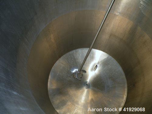 Used- Norwalk Tank, 2000 Gallon,  stainless steel, vertical. 76" diameter x 106" straight side, dished top and bottom. Top s...