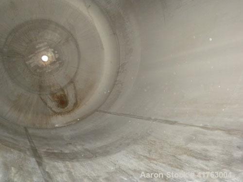 Used Mueller Pressure Tank, 2000 Gallon, Model F, 316L Stainless Steel, Vertical. 72" diameter x 105" straight side, 2 to 1 elliptical top and bottom. Internal rated 100/FV psi at 350 deg.f., -20 deg...
