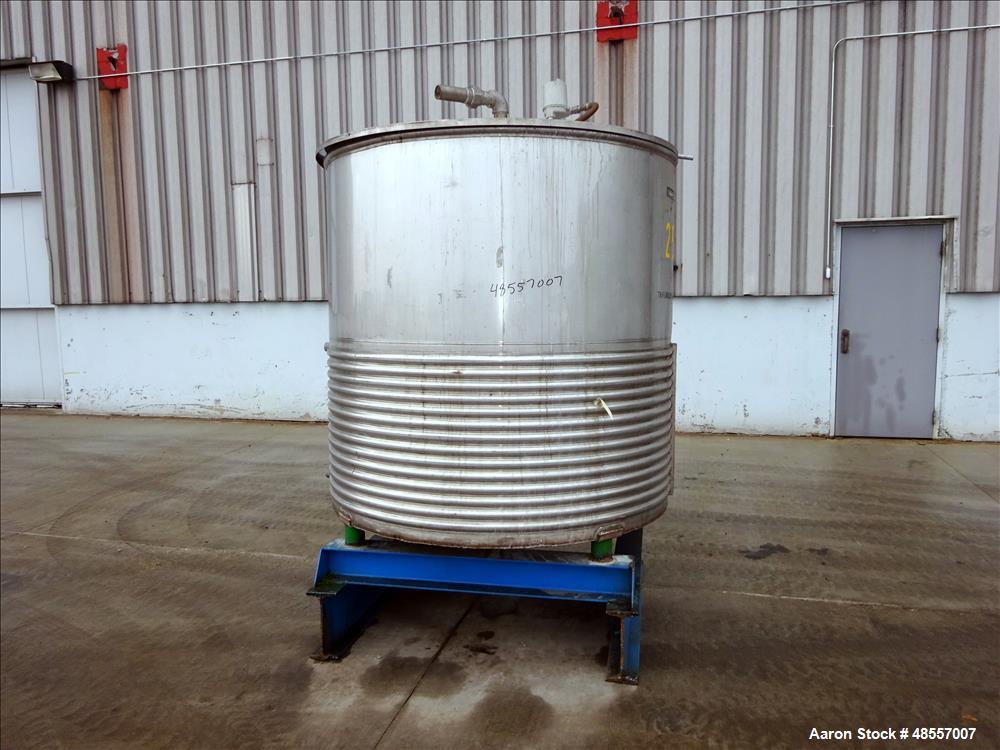 Used Paul Mueller Tank, Model P-1000, Approximately 1,000 Gallon, 304 Stainless