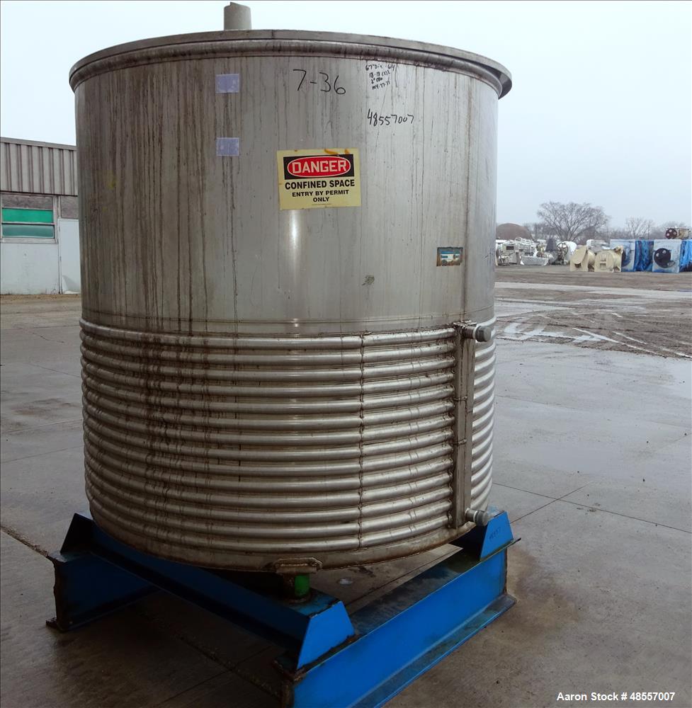 Used Paul Mueller Tank, Model P-1000, Approximately 1,000 Gallon, 304 Stainless